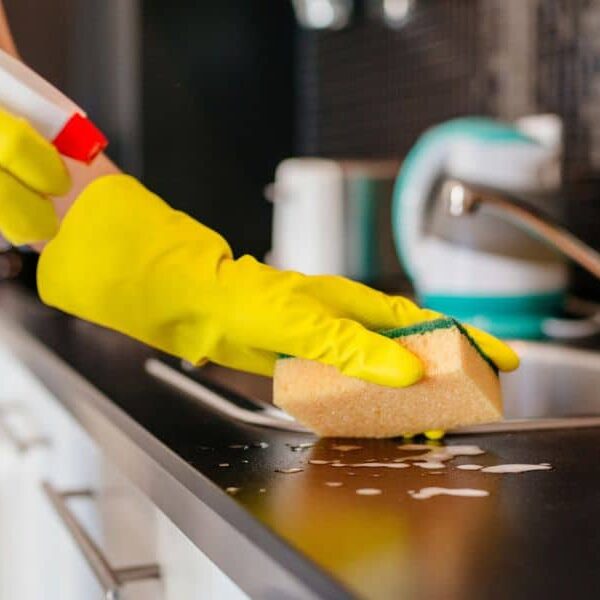 Residential and apartment recurring cleaning services