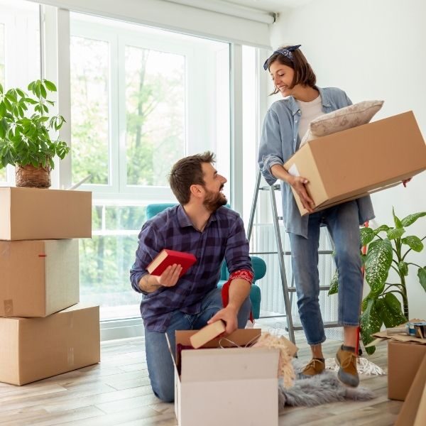 A couple preparing for their move cleaning service